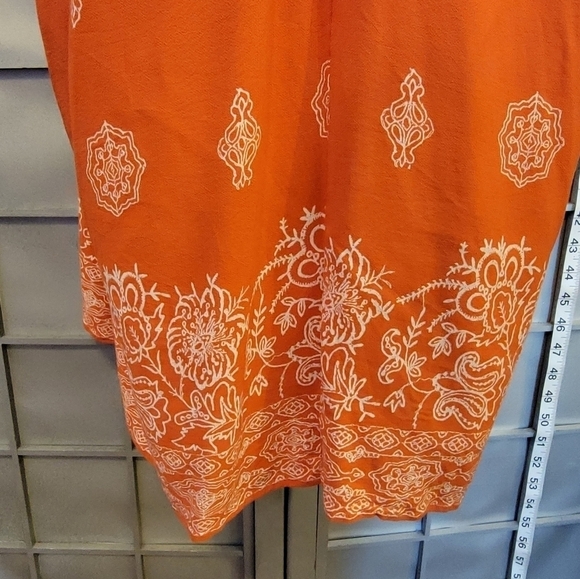 Loft medium orange top. Zipper back with shoulder straps with little pom poms. - Picture 11 of 15